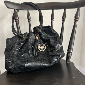 Gorgeous Authentic Michael Kors Hobos Bag